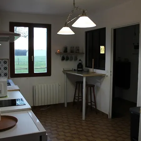 Hébergement de vacances Charmante Maison à La Campagne